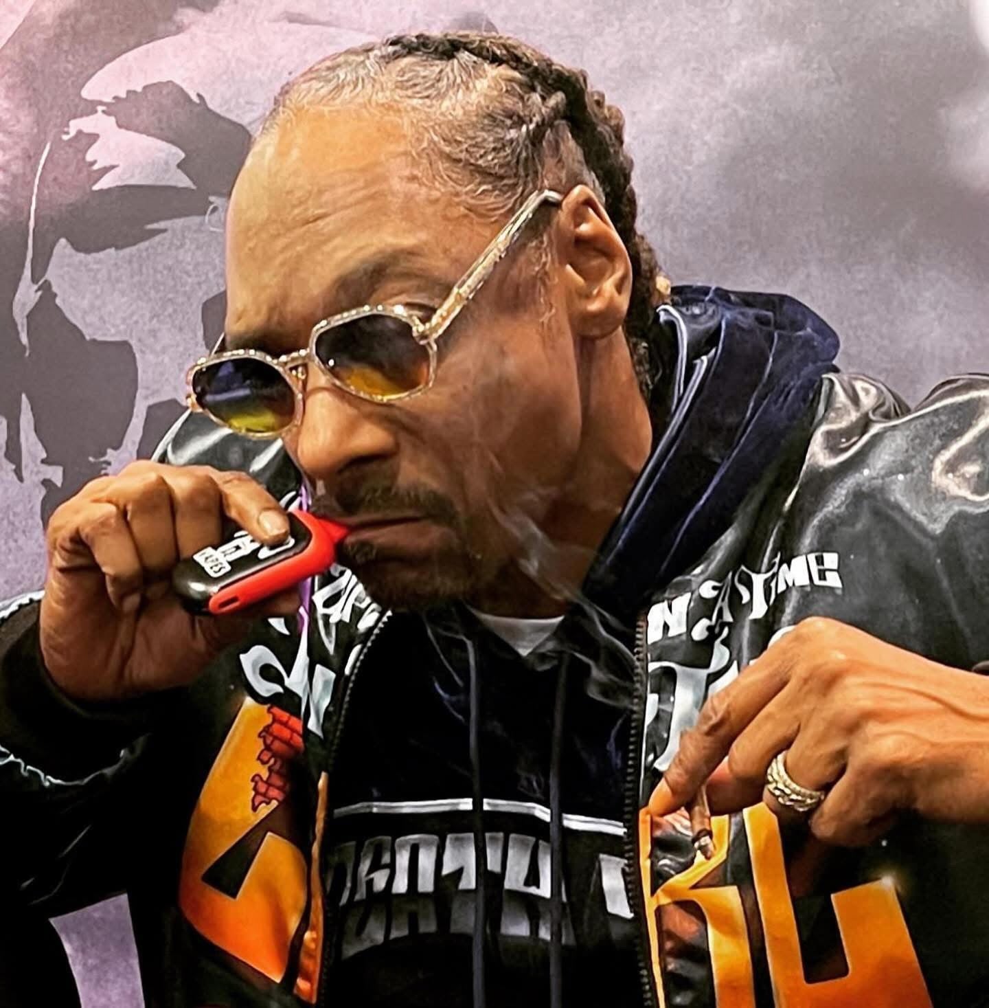 Snoop Dog 5,000 Puffs