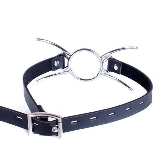 MOUTH GAG WITH OPENING AND STOPPER