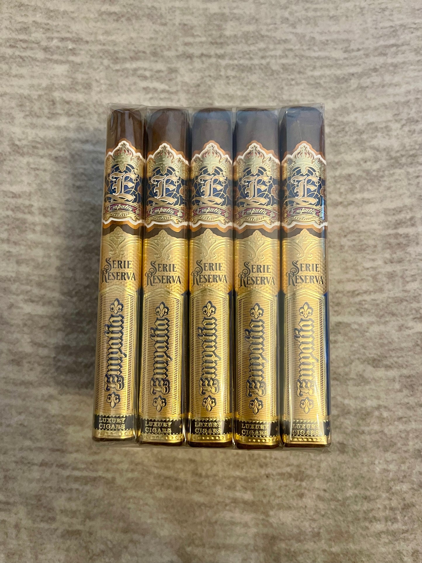 Empatia/ Precio Unitario